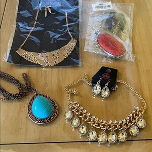 Bundle of 4 Necklaces